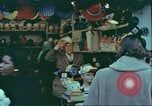 Immagine di Windows di negozi New York City USA, 1958, secondo 7 filmato di repertorio 65675066864