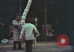 Immagine di Windows di negozi New York City USA, 1958, secondo 13 filmato di repertorio 65675066864