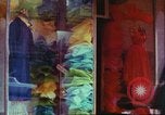 Immagine di Windows di negozi New York City USA, 1958, secondo 27 filmato di repertorio 65675066864