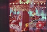 Immagine di Windows di negozi New York City USA, 1958, secondo 35 filmato di repertorio 65675066864