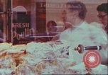 Standbild Windows von Geschäften New York City USA, 1958, aus Sekunde 11 historischem Filmmaterial Videoclip 65675066865