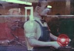 Standbild Windows von Geschäften New York City USA, 1958, aus Sekunde 40 historischem Filmmaterial Videoclip 65675066865