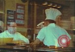 Standbild Windows von Geschäften New York City USA, 1958, aus Sekunde 42 historischem Filmmaterial Videoclip 65675066865