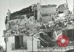 Standbild beschädigte Gebäude Sizilien Italien, 1943, aus Sekunde 1 historischem Filmmaterial Videoclip 65675066868