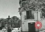 Standbild beschädigte Gebäude Sizilien Italien, 1943, aus Sekunde 4 historischem Filmmaterial Videoclip 65675066868