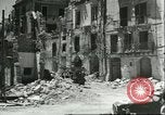 Standbild beschädigte Gebäude Sizilien Italien, 1943, aus Sekunde 24 historischem Filmmaterial Videoclip 65675066868
