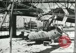 Standbild beschädigte Geräte Sizilien Italien, 1943, aus Sekunde 6 historischem Filmmaterial Videoclip 65675066869