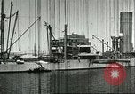 Standbild beschädigte Geräte Sizilien Italien, 1943, aus Sekunde 17 historischem Filmmaterial Videoclip 65675066869