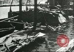 Standbild beschädigte Geräte Sizilien Italien, 1943, aus Sekunde 52 historischem Filmmaterial Videoclip 65675066869