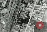 Standbild Bombenabwürfe Sizilien Italien, 1943, aus Sekunde 17 historischem Filmmaterial Videoclip 65675066871