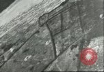 Standbild Bombenabwürfe Sizilien Italien, 1943, aus Sekunde 44 historischem Filmmaterial Videoclip 65675066871