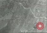 Standbild Bombenabwürfe Sizilien Italien, 1943, aus Sekunde 55 historischem Filmmaterial Videoclip 65675066871