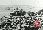 Standbild Fässer Sizilien Italien, 1943, aus Sekunde 6 historischem Filmmaterial Videoclip 65675066875