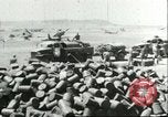 Standbild Fässer Sizilien Italien, 1943, aus Sekunde 9 historischem Filmmaterial Videoclip 65675066875