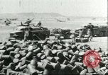Standbild Fässer Sizilien Italien, 1943, aus Sekunde 13 historischem Filmmaterial Videoclip 65675066875