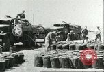 Standbild Fässer Sizilien Italien, 1943, aus Sekunde 25 historischem Filmmaterial Videoclip 65675066875
