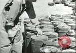Standbild Fässer Sizilien Italien, 1943, aus Sekunde 37 historischem Filmmaterial Videoclip 65675066875