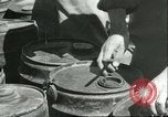 Standbild Fässer Sizilien Italien, 1943, aus Sekunde 48 historischem Filmmaterial Videoclip 65675066875