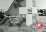 Standbild beschädigt italienische Flugzeuge Sizilien Italien, 1943, aus Sekunde 4 historischem Filmmaterial Videoclip 65675066879