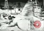 Standbild beschädigt italienische Flugzeuge Sizilien Italien, 1943, aus Sekunde 27 historischem Filmmaterial Videoclip 65675066879