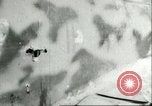 Standbild beschädigt italienische Flugzeuge Sizilien Italien, 1943, aus Sekunde 43 historischem Filmmaterial Videoclip 65675066879