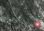 Standbild Bombenabwürfe Sizilien Italien, 1943, aus Sekunde 57 historischem Filmmaterial Videoclip 65675066880