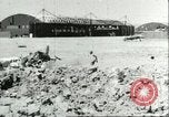 Standbild zerstörten Macchi MC 202 Sizilien Italien, 1943, aus Sekunde 21 historischem Filmmaterial Videoclip 65675066881