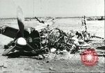 Standbild zerstörten Macchi MC 202 Sizilien Italien, 1943, aus Sekunde 52 historischem Filmmaterial Videoclip 65675066881
