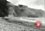 Immagine di Truppe alleate praticando gli assalti anfibi Dartmouth Inghilterra, 1944, secondo 4 filmato di repertorio 65675066889