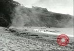 Immagine di Truppe alleate praticando gli assalti anfibi Dartmouth Inghilterra, 1944, secondo 11 filmato di repertorio 65675066889