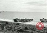 Immagine di Truppe alleate praticando gli assalti anfibi Dartmouth Inghilterra, 1944, secondo 24 filmato di repertorio 65675066889