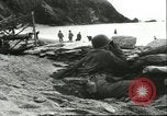 Immagine di Truppe alleate praticando gli assalti anfibi Dartmouth Inghilterra, 1944, secondo 32 filmato di repertorio 65675066889