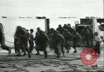 Immagine di Truppe alleate praticando gli assalti anfibi Dartmouth Inghilterra, 1944, secondo 61 filmato di repertorio 65675066889