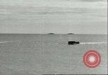 Standbild US-Truppen üben Amphibious Assault Anlandungen in England Dartmouth England, 1944, aus Sekunde 3 historischem Filmmaterial Videoclip 65675066890