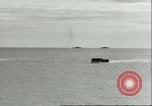 Standbild US-Truppen üben Amphibious Assault Anlandungen in England Dartmouth England, 1944, aus Sekunde 5 historischem Filmmaterial Videoclip 65675066890
