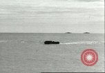 Standbild US-Truppen üben Amphibious Assault Anlandungen in England Dartmouth England, 1944, aus Sekunde 14 historischem Filmmaterial Videoclip 65675066890