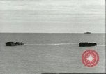 Standbild US-Truppen üben Amphibious Assault Anlandungen in England Dartmouth England, 1944, aus Sekunde 16 historischem Filmmaterial Videoclip 65675066890