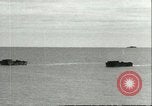 Standbild US-Truppen üben Amphibious Assault Anlandungen in England Dartmouth England, 1944, aus Sekunde 18 historischem Filmmaterial Videoclip 65675066890