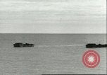 Standbild US-Truppen üben Amphibious Assault Anlandungen in England Dartmouth England, 1944, aus Sekunde 22 historischem Filmmaterial Videoclip 65675066890