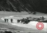 Standbild US-Truppen üben Amphibious Assault Anlandungen in England Dartmouth England, 1944, aus Sekunde 57 historischem Filmmaterial Videoclip 65675066890