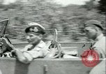 Immagine di Funzionari canadesi Sicilia Italia, 1943, secondo 10 filmato di repertorio 65675066896