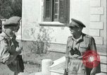 Immagine di Funzionari canadesi Sicilia Italia, 1943, secondo 23 filmato di repertorio 65675066896