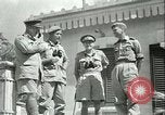 Immagine di Funzionari canadesi Sicilia Italia, 1943, secondo 36 filmato di repertorio 65675066896