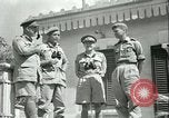 Immagine di Funzionari canadesi Sicilia Italia, 1943, secondo 38 filmato di repertorio 65675066896
