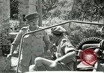 Immagine di Funzionari canadesi Sicilia Italia, 1943, secondo 48 filmato di repertorio 65675066896