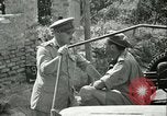 Immagine di Funzionari canadesi Sicilia Italia, 1943, secondo 53 filmato di repertorio 65675066896
