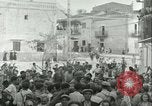 Immagine di Soldati americani Sicilia Italia, 1943, secondo 56 filmato di repertorio 65675066901