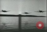 Image des parachutistes allemands en Sicile Sicile Italie, 1943, de la seconde 15 séquences d'archives historiques vidéo 65675066915