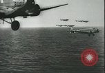 Image des parachutistes allemands en Sicile Sicile Italie, 1943, de la seconde 16 séquences d'archives historiques vidéo 65675066915