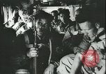 Image des parachutistes allemands en Sicile Sicile Italie, 1943, de la seconde 21 séquences d'archives historiques vidéo 65675066915